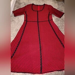 Nina Leonard Red & Black Mini Flare Dress – Size Medium | Beautifully Made‌‌‌